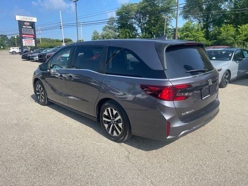 Used 2026 Honda Odyssey EX-L image 5