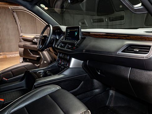 Used 2023 Chevrolet Suburban Premier w/ Max Trailering Package image 16