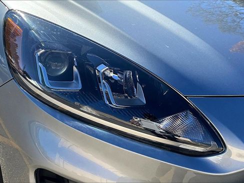 Used 2022 Ford Escape SE image 29