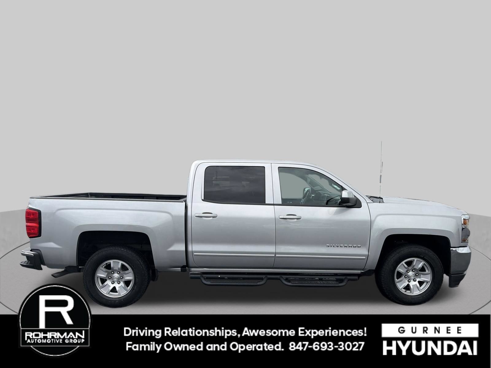 Used 2018 Chevrolet Silverado 1500 LT w/ All Star Edition AWD/4WD image 11