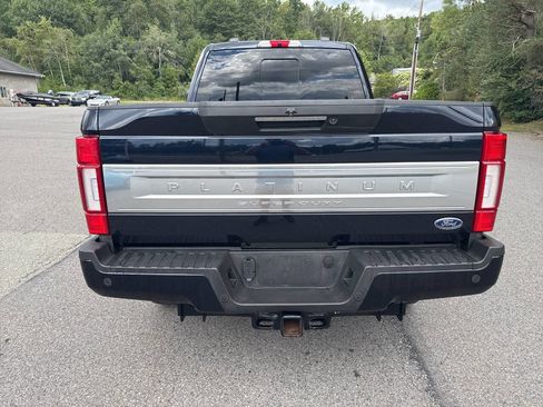 Used 2022 Ford F250 Platinum w/ Tremor Off-Road Package image 5