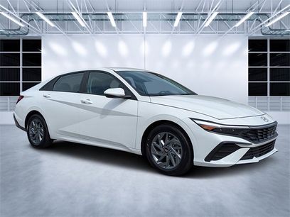 Used 2024 Hyundai Elantra SEL