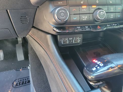 Used 2021 Dodge Durango R/T RWD image 8