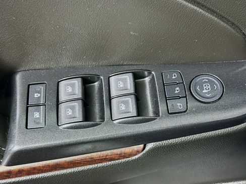 Used 2019 GMC Yukon SLT image 23