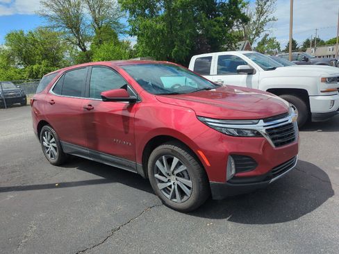 Used 2023 Chevrolet Equinox LT AWD/4WD image 11