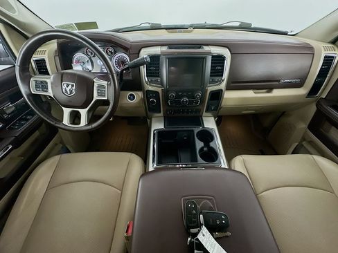 Used 2014 RAM 3500 Laramie AWD/4WD image 10