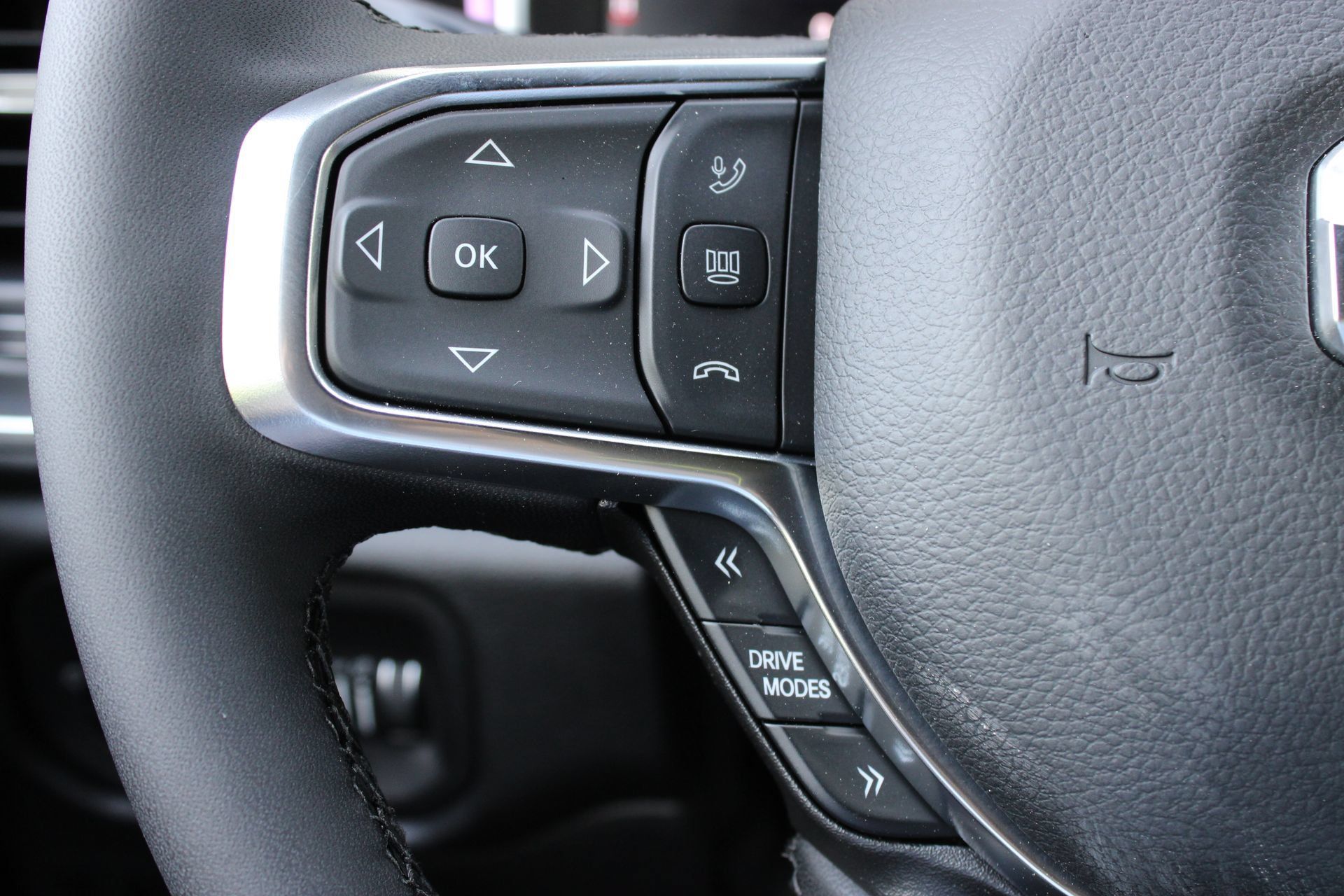 New 2026 RAM 1500 Laramie w/ Night Edition AWD/4WD image 35