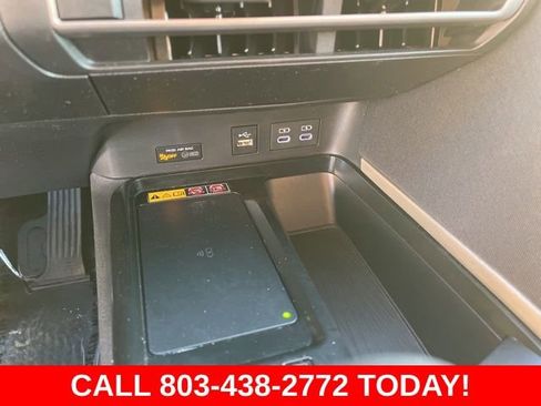 Used 2025 Toyota Camry LE w/ Convenience Package image 24