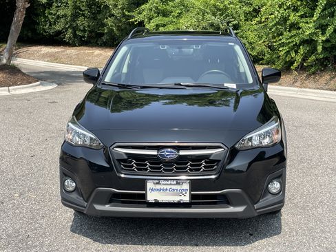 Used 2020 Subaru Crosstrek 2.0i Premium w/ Moonroof Package 2 AWD/4WD image 3
