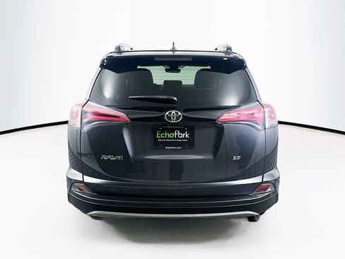 Used 2018 Toyota RAV4 SE w/ Power Extra Value Package image 7