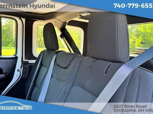 Used 2020 Jeep Wrangler Unlimited Sport AWD/4WD image 25