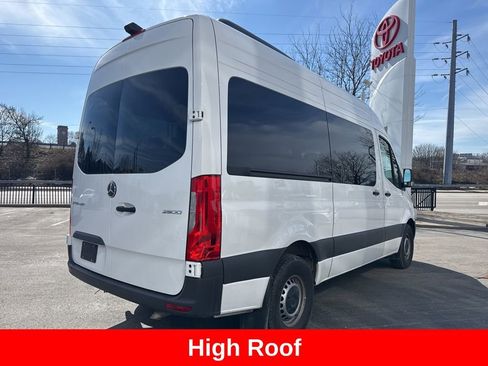Used 2024 Mercedes-Benz Sprinter 2500 image 6