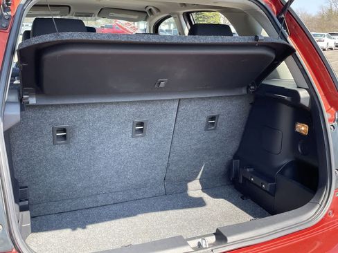 Used 2013 Suzuki SX4 Premium image 17