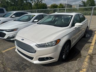 Used 2016 Ford Fusion Titanium FWD video 2