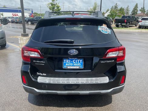 Used 2016 Subaru Outback 2.5i Premium AWD/4WD image 6