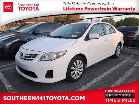 Used 2013 Toyota Corolla LE image 1