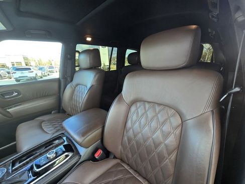 Used 2023 Nissan Armada Platinum w/ Captain's Chairs Package image 11