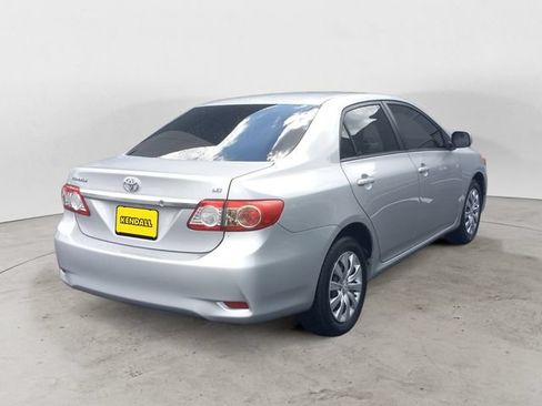 Used 2012 Toyota Corolla LE FWD image 5