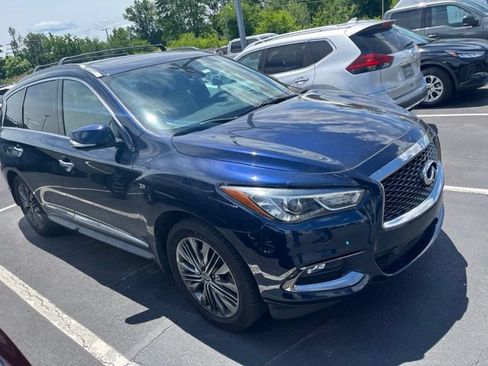 Used 2019 INFINITI QX60 Luxe w/ Limited Package AWD/4WD image 3