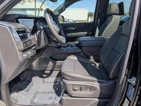 Certified 2026 GMC Yukon XL Elevation w/ Elevation Premium Package image 18