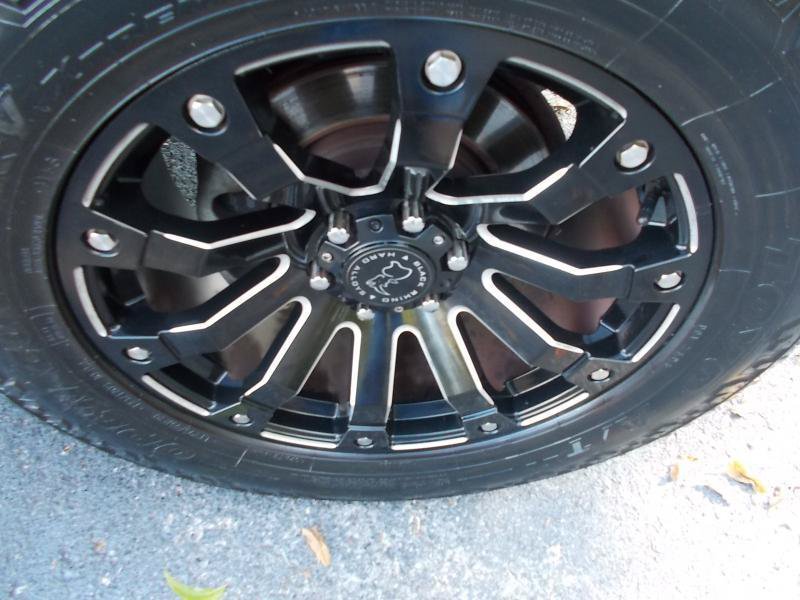 Used 2015 Ford F150 Lariat AWD/4WD image 19