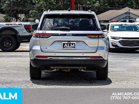 Used 2024 Jeep Grand Cherokee Limited 4xe AWD/4WD image 12