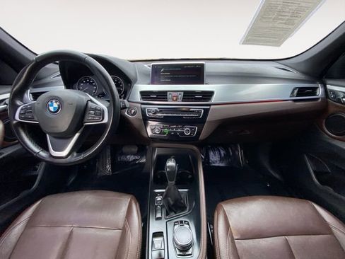 Used 2019 BMW X1 sDrive28i w/ Convenience Package image 11