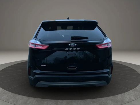 Used 2021 Ford Edge SEL w/ Cargo Accessory Package FWD image 4
