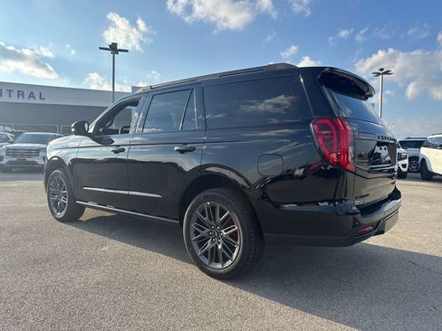 New 2025 Ford Expedition Platinum w/ Stealth Performance Package image 3