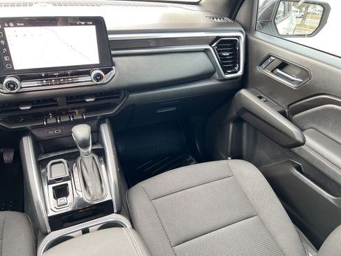 Certified 2024 GMC Canyon Elevation image 29