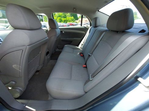 Used 2009 Chevrolet Malibu LS FWD image 9