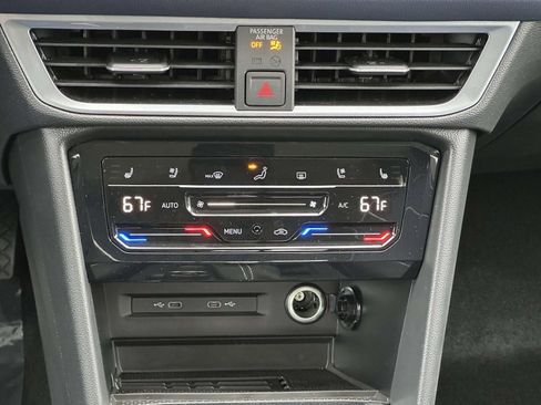 New 2026 Volkswagen Taos SEL AWD/4WD image 17