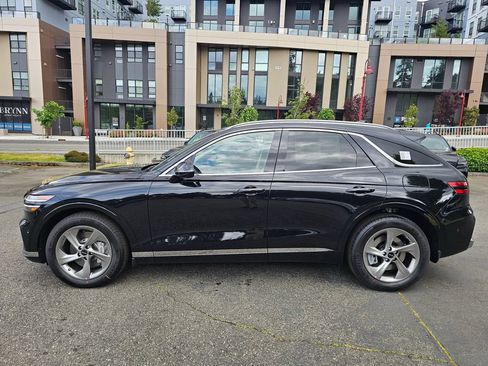New 2026 Genesis GV70 2.5T Advanced AWD/4WD image 8