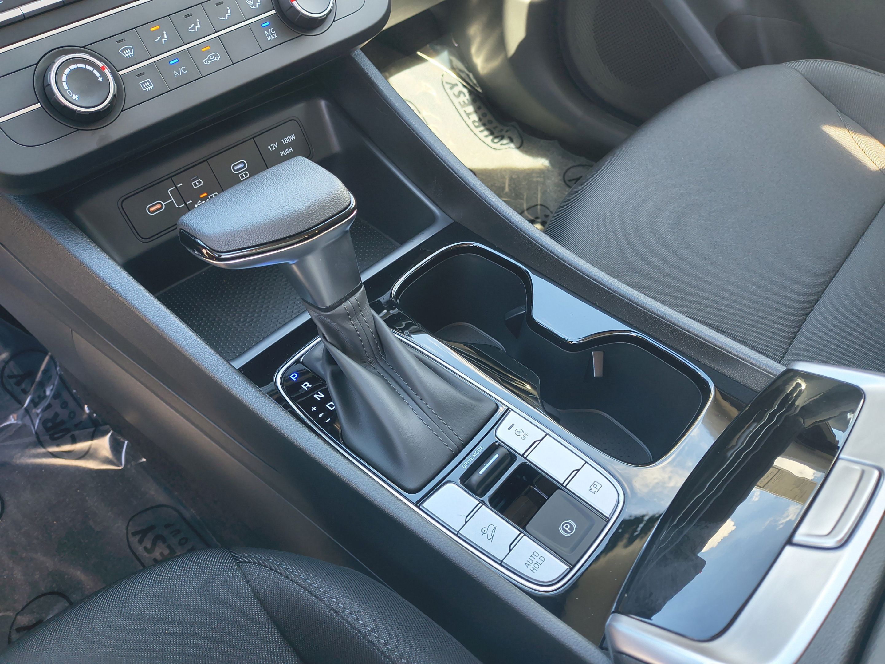 New 2026 Hyundai Tucson SE FWD image 25
