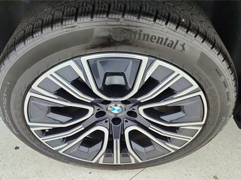 Used 2025 BMW X3 xDrive30i w/ Premium Package image 55