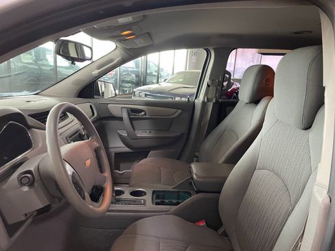 Used 2016 Chevrolet Traverse LS image 16