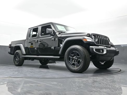 New 2026 Jeep Gladiator Sport image 57