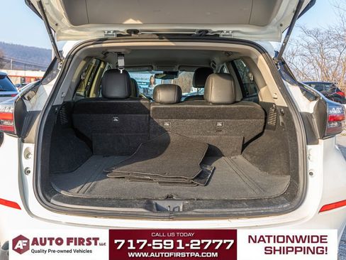 Used 2023 Nissan Murano SV w/ SV Midnight Edition Package image 5