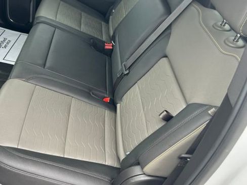 Used 2023 Chevrolet Silverado 1500 ZR2 w/ Technology Package image 37