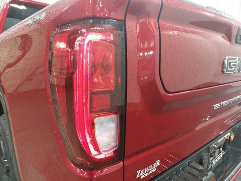 Used 2021 GMC Sierra 1500 Elevation AWD/4WD image 34