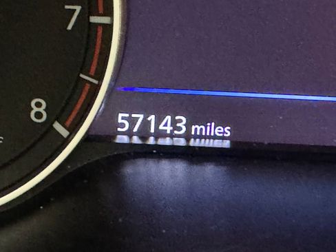 Used 2024 Nissan Altima 2.5 SV image 20