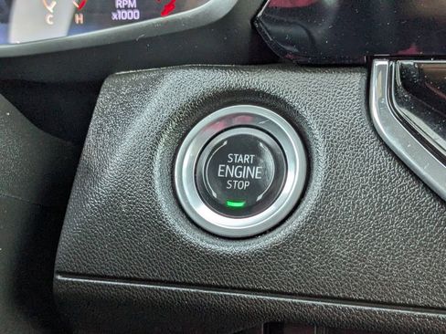 Certified 2024 Chevrolet Colorado Trail Boss w/ Technology Package image 25