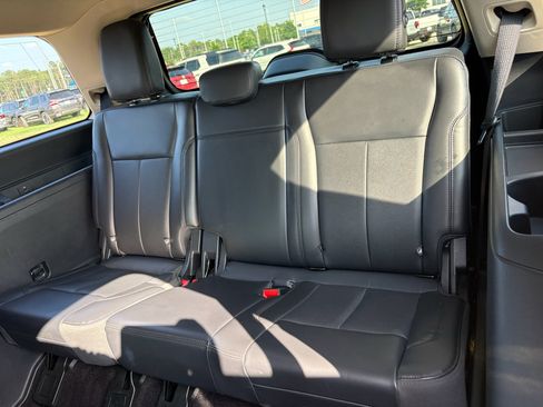 Used 2022 Ford Expedition XLT RWD image 28