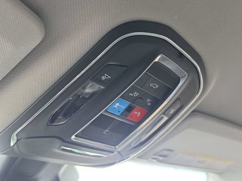 Used 2023 Jeep Grand Cherokee L Limited w/ Luxury Tech Group II RWD image 28