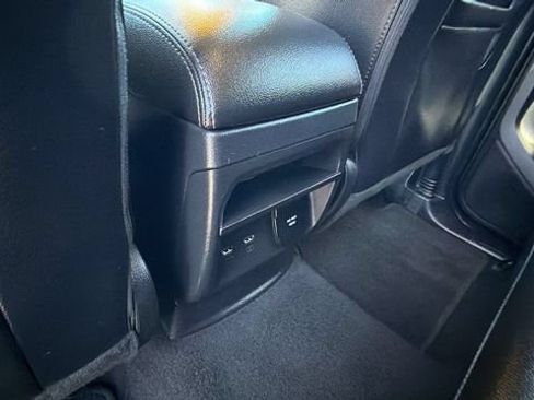 Used 2023 Ford Ranger Lariat w/ Technology Package AWD/4WD image 17