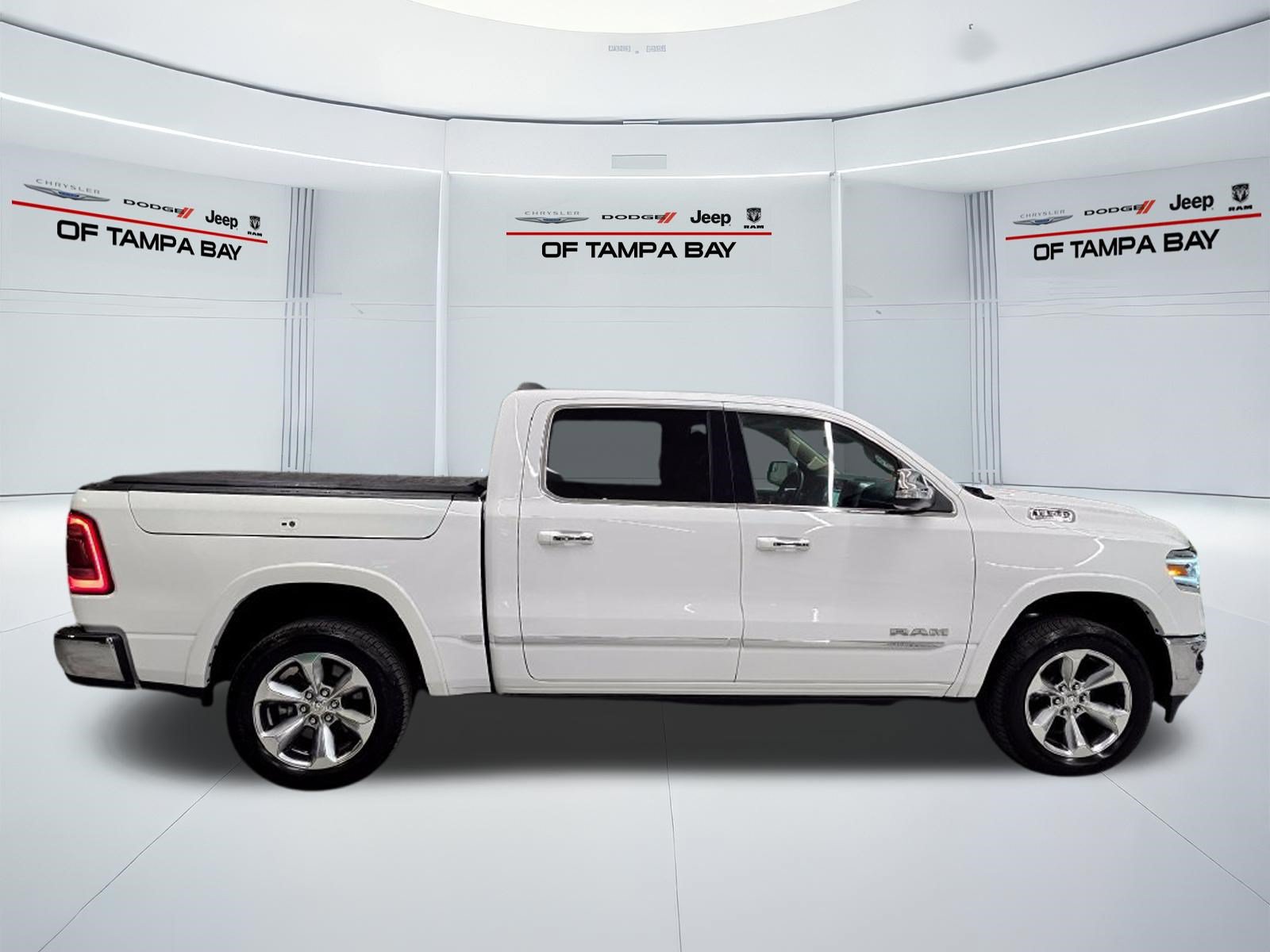Used 2021 RAM 1500 Limited RWD image 9