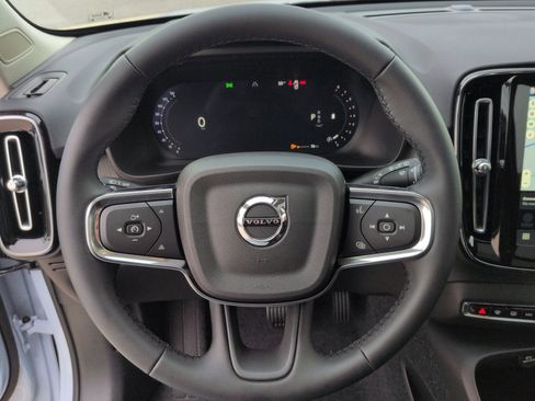 New 2026 Volvo XC40 B5 Plus w/ Protection Package Premier image 16