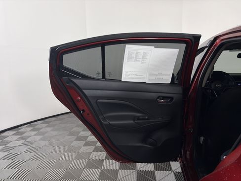 Certified 2025 Nissan Versa SV image 33