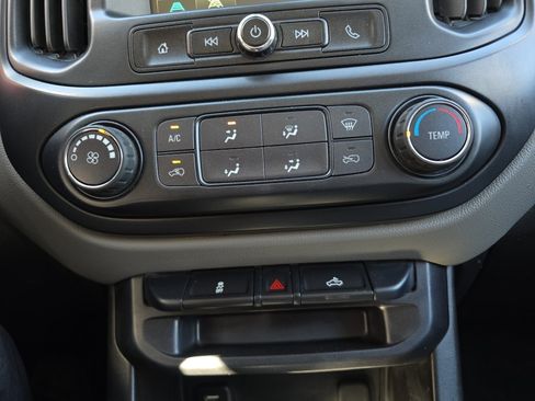 Used 2017 Chevrolet Colorado W/T w/ WT Convenience Package image 19