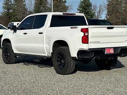 Used 2021 Chevrolet Silverado 1500 LT Trail Boss w/ Bed Protection Package image 7